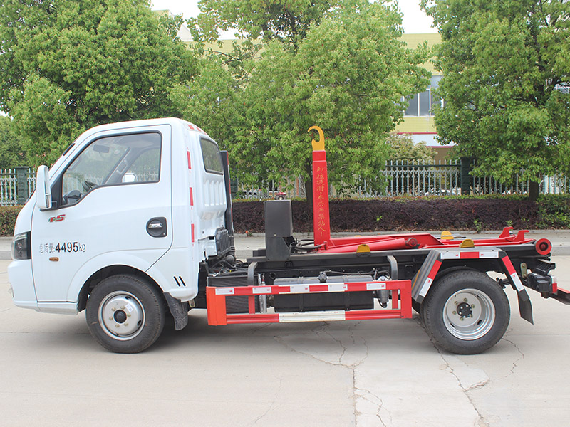 東風柴油途逸SCS5041ZXXEQDC6車廂可卸式垃圾車