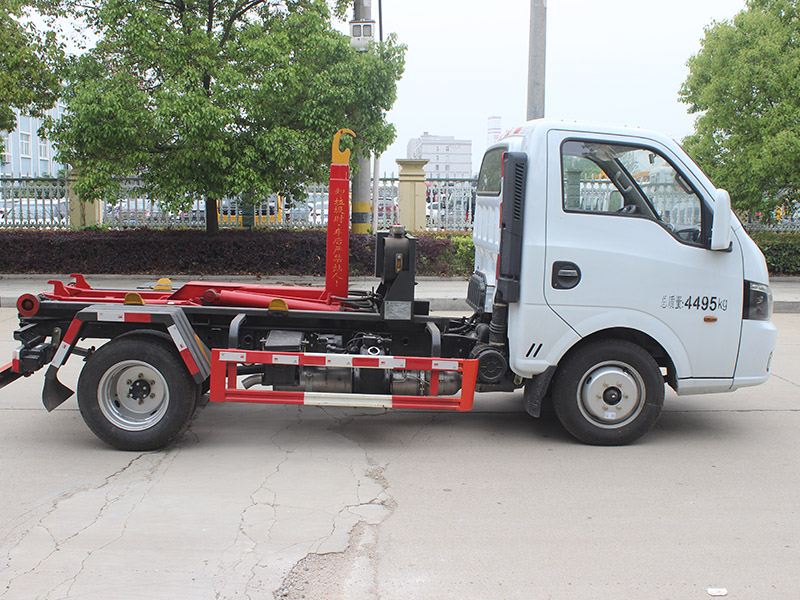 東風柴油途逸SCS5041ZXXEQDC6車廂可卸式垃圾車