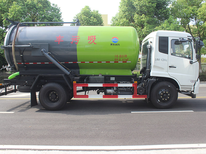 東風天錦10方吸污車