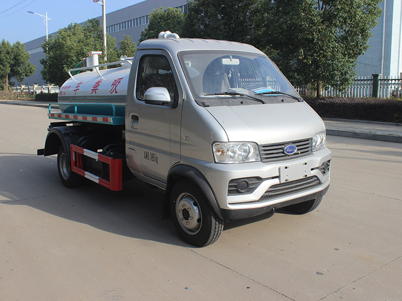 開瑞藍(lán)牌2方吸糞車