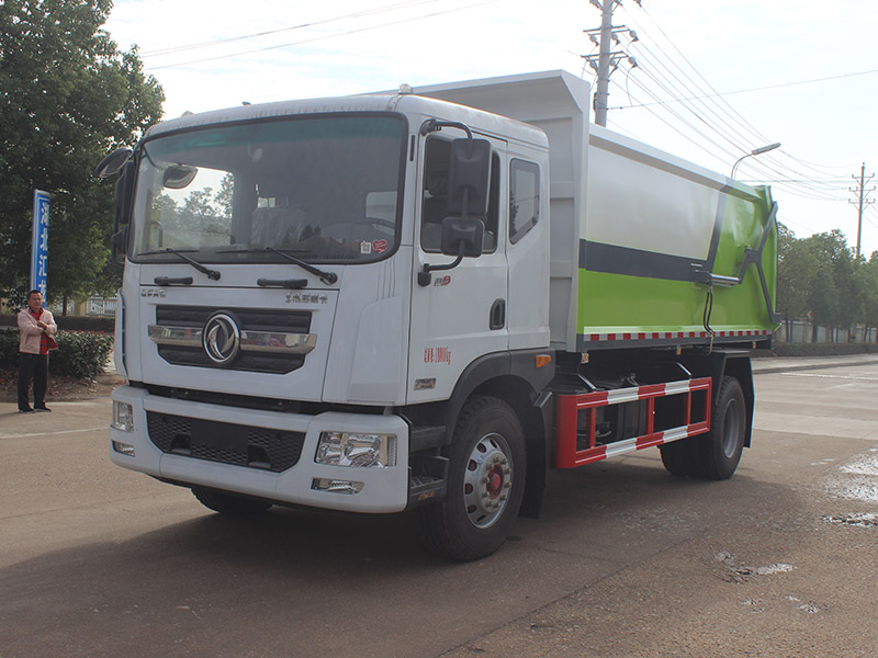 東風多利卡D9底盤壓縮式對接垃圾車