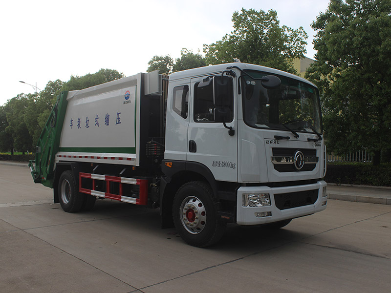 東風多利卡天然氣D9底盤12方壓縮垃圾車