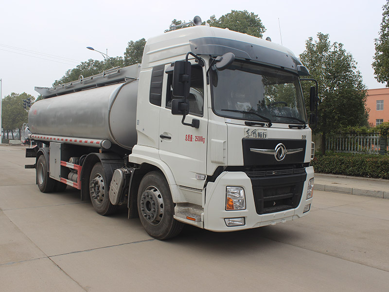 東風(fēng)專底17立方SCS5250GPGDFV6普通液體運(yùn)輸車