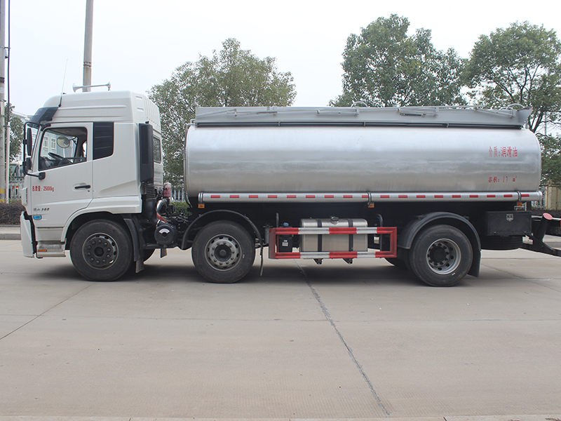 東風(fēng)專底17立方SCS5250GPGDFV6普通液體運(yùn)輸車