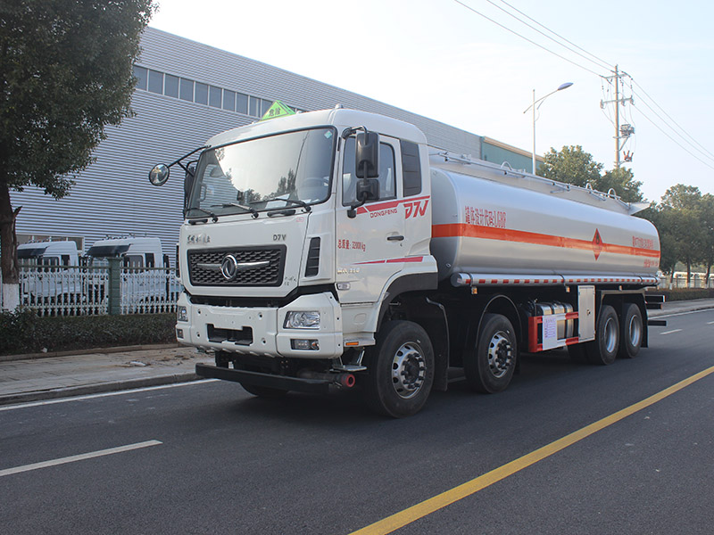 東風(fēng)專底25立方SCS5322GYYDFV6運油車